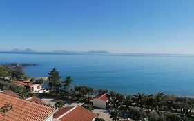 Testa di Monaco - Natural Beach Village